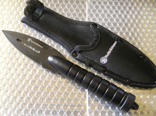 Smith and wesson spear fixed - smith,